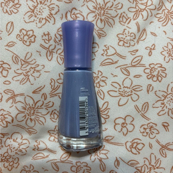 Nail polish - Picture 2 of 2